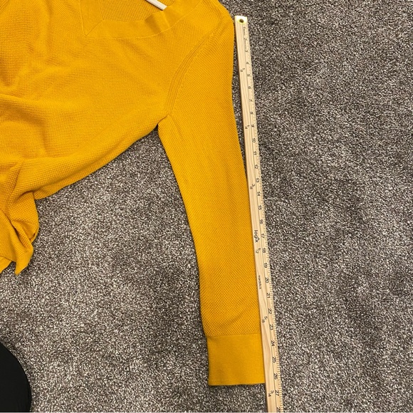 GAP Waffle Thermal Thin V Neck Fall Sweater - Picture 8 of 8